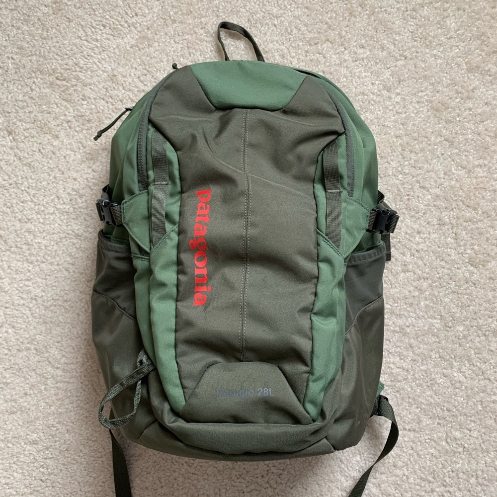 Patagonia Refugio Backpack 28L